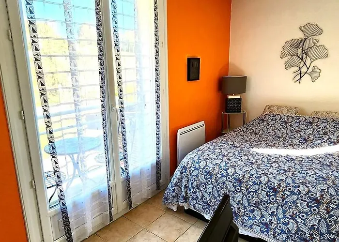 Chez Laurence - Calme Proche - Апартаменты *