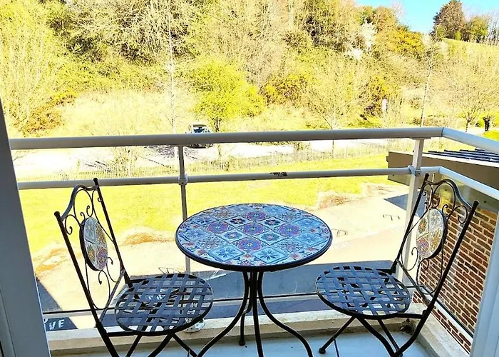 Chez Laurence - Calme Proche -